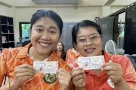 Trúng số độc đắc nhờ mơ thấy 'trai đẹp cởi trần'- Ảnh 1. Nhờ giải mã giấc mơ lạ kỳ, cặp đôi đồng nghiệp đã trúng số độc đắc