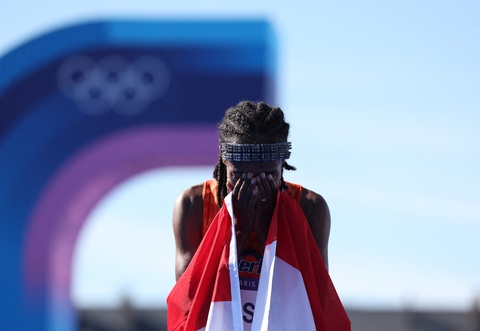 Olympic 2024 ngày cuối: Kết thúc kịch tính như 'bom tấn Hollywood'- Ảnh 11. Olympic 2024 ngày cuối: Kết thúc kịch tính như 'bom tấn Hollywood'- Ảnh 11.