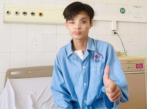 Cứu sống thanh niên bị vỡ tim, dập phổi do tai nạn giao thông- Ảnh 1. Sức khỏe của bệnh nhân V.V.T. đang hồi phục tốt sau phẫu thuật - Ảnh: Bệnh viện Đa khoa tỉnh Thanh Hóa cung cấp