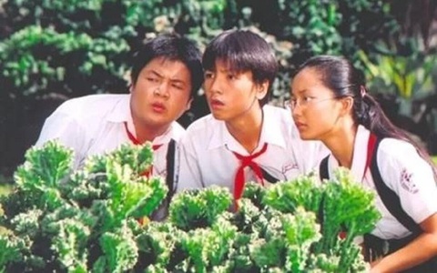 Buổi ‘họp lớp’ ý nghĩa của hai thế hệ 'Kính vạn hoa'- Ảnh 2. Bộ ba Kính vạn hoa bản truyền hình năm 2004 do Ngọc Trai, Vũ Long và Anh Đào thể hiện