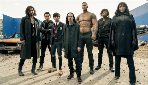 The Umbrella Academy nổi tiếng là phim siêu anh hùng Những siêu anh hùng lập dị của The Umbrella Academy phần 4 gây thất vọng- Ảnh 1.