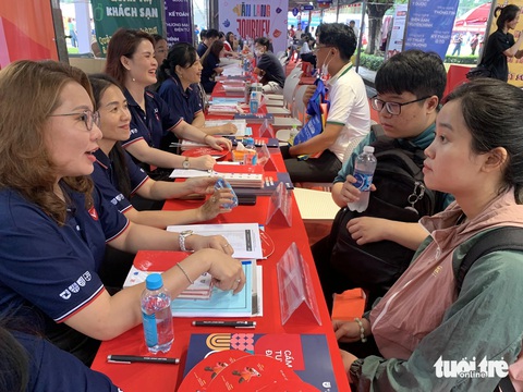 Hàng loạt trường đại học sẽ công bố điểm chuẩn từ chiều 17-8- Ảnh 1. Hàng loạt trường đại học sẽ công bố điểm chuẩn từ chiều 17-8- Ảnh 1.