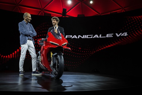 Ducati khẳng định không làm xe máy phổ thông như Triumph và Harley- Ảnh 2. Ducati cũng từng thử