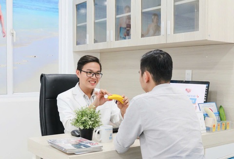 Thức ăn, đồ uống phòng chữa xuất tinh sớm- Ảnh 2. Tư vấn cho bệnh nhân - Ảnh minh họa