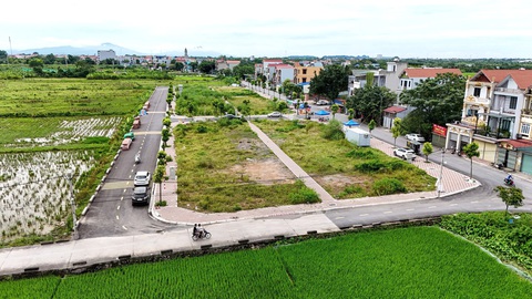 Choáng với khu đất đấu giá hơn 100 triệu đồng/m² ở ngoại thành Hà Nội- Ảnh 4. Khu đất vừa được huyện Thanh Oai đấu giá - Ảnh: DANH KHANG