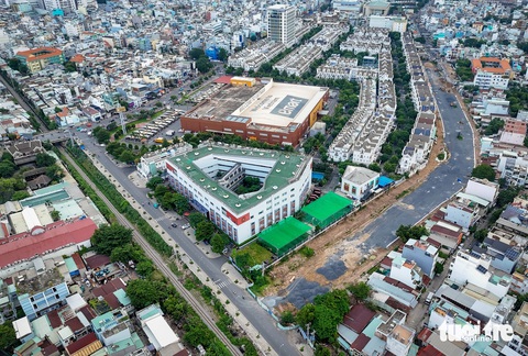 Đường ngàn tỉ Dương Quảng Hàm đã lộ dáng, có thể thông xe năm nay- Ảnh 2. Đường ngàn tỉ Dương Quảng Hàm đã lộ dáng, có thể thông xe năm nay- Ảnh 2.