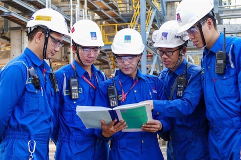 Cổ phiếu ‘ông lớn’ dầu khí sắp chuyển nhà sang HoSE: Tiền rất nhiều, vốn hóa khủng- Ảnh 1. Cổ phiếu BSR từng là hiện tượng trên UPCoM với mức tăng giá liên tiếp hồi tháng 5-2024, sau đó chững lại và hạ nhiệt - Ảnh: BSR