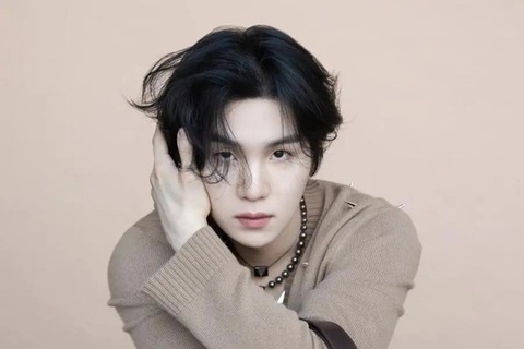 Bê bối của Suga (BTS) đang gây ra nhiều thiệt hại cho nền công nghiệp K-pop - Ảnh: Naver K-pop sau bê bối của Suga (BTS): Nhiều thần tượng 'nằm không cũng dính đạn'- Ảnh 1.