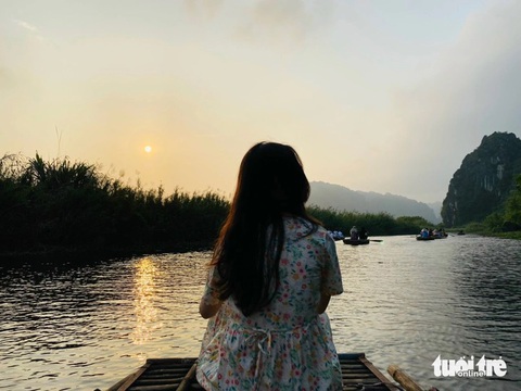 Lười kết hôn, chỉ sợ đến lúc muốn lấy chồng lại... không kịp- Ảnh 1. Lười kết hôn, chỉ sợ đến lúc muốn lấy chồng lại... không kịp - Ảnh 1.
