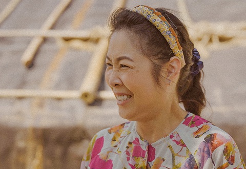 Hồng Vân - Quyền Linh lần đầu 'yêu đương' trên màn ảnh- Ảnh 5. Hồng Vân - Quyền Linh lần đầu 'yêu đương' trên màn ảnh- Ảnh 5.