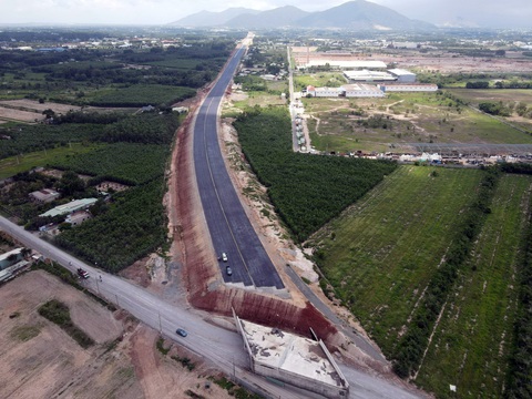 Thị xã Phú Mỹ: Từ đầm lầy, phèn chua thành cảng cửa ngõ đặc biệt- Ảnh 4. Thị xã Phú Mỹ: Từ đầm lầy, phèn chua thành cảng cửa ngõ đặc biệt- Ảnh 4.
