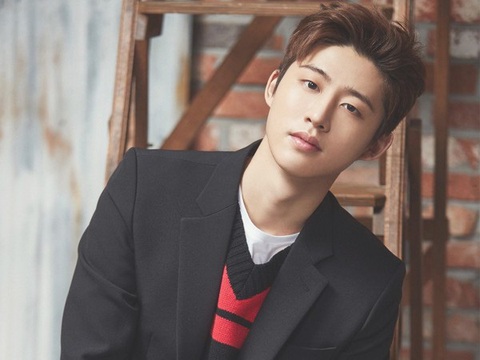 Rapper B.I, nghệ sĩ đa tài của K-pop, sắp đến Việt Nam diễn 8WONDER Moon Festival - Ảnh 1. Rapper B.I, nghệ sĩ đa tài của K-pop, sắp đến Việt Nam diễn 8WONDER Moon Festival - Ảnh 1.