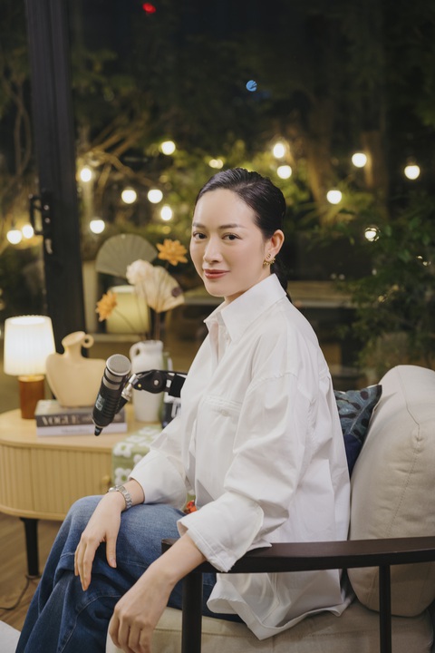 Mai Thanh Hà phản hồi tin đồn 'lui về ở ẩn'- Ảnh 1. Mai Thanh Hà phản hồi tin đồn 'lui về ở ẩn'- Ảnh 1.