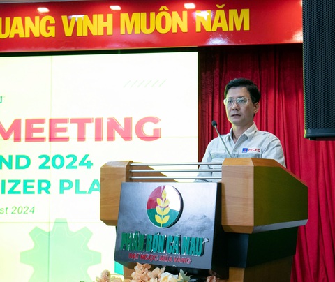 Ông Nguyễn Duy Hải - Giám đốc Nhà máy Đạm Cà Mau phát biểu tại buổi Kick - Off Meeting BDTT 2024.jpg Nhà máy Đạm Cà Mau bảo dưỡng tổng thể 2024 hơn 3.100 hạng mục- Ảnh 1.