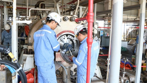 Phân Bón Cà Mau với mục tiêu BDTT 2024 Nhà máy _An toàn - Chất lượng - Tiến độ - Hiệu quả_.jpg Nhà máy Đạm Cà Mau bảo dưỡng tổng thể 2024 hơn 3.100 hạng mục- Ảnh 2.