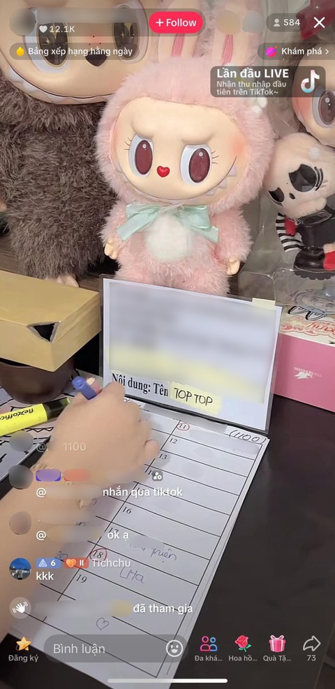Chơi ‘xổ số’ Labubu trên livestream TikTok, có phải cờ bạc trá hình?- Ảnh 2. Chơi ‘xổ số’ Labubu trên livestream TikTok có phải cờ bạc trá hình? - Ảnh 3.