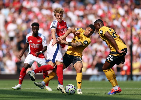 Saka và Havertz tỏa sáng, Arsenal thắng trận ra quân Premier League- Ảnh 2. Saka và Havertz tỏa sáng, Arsenal thắng trận ra quân Premier League- Ảnh 2.