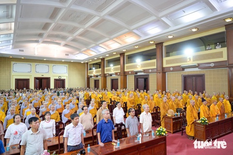 Vu Lan của Học viện Phật giáo Việt Nam tại Hà Nội năm nay tổ chức nhỏ gọn hơn các năm trước nhưng cũng có hàng trăm tăng ni sinh và phật tử tham dự - Ảnh: DANH KHANG Vu lan của Học viện Phật giáo Việt Nam tại Hà Nội năm nay tổ chức nhỏ gọn hơn các năm trước nhưng cũng có hàng trăm tăng ni sinh và Phật tử tham dự - Ảnh: DANH KHANG