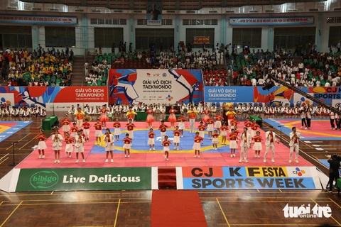 Hơn 1.300 vận động viên tranh tài giải vô địch taekwondo các lứa tuổi quốc gia 2024- Ảnh 1. Hơn 1.300 vận động viên tranh tài Giải vô địch taekwondo các lứa tuổi trẻ quốc gia 2024 - Ảnh 1.