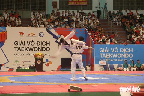 Hơn 1.300 vận động viên tranh tài giải vô địch taekwondo các lứa tuổi quốc gia 2024- Ảnh 3. Hơn 1.300 vận động viên tranh tài giải vô địch taekwondo các lứa tuổi quốc gia 2024- Ảnh 3.