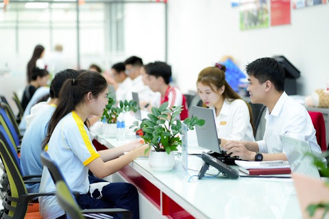 Trường Đại học Y khoa Phạm Ngọc Thạch và nhiều trường công bố điểm chuẩn- Ảnh 22. Nhiều trường công bố điểm chuẩn đại học, có ngành gần 10 điểm mỗi môn mới đậu - Ảnh 35.