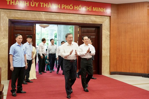 Tổng Bí thư, Chủ tịch nước Tô Lâm làm việc với Thành ủy TP.HCM- Ảnh 2. Tổng Bí thư, Chủ tịch nước Tô Lâm làm việc với Thành ủy TP.HCM - Ảnh 2.