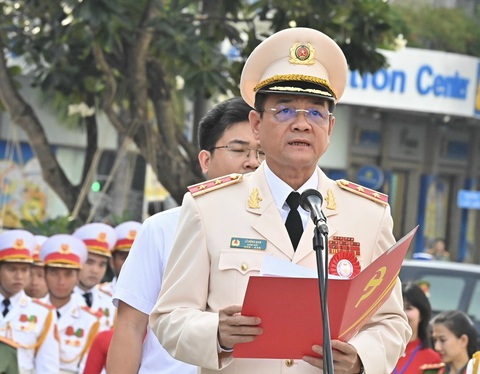 Tổng Bí thư, Chủ tịch nước Tô Lâm dâng hoa tại Công viên Tượng đài Bác Hồ- Ảnh 4. Tổng Bí thư, Chủ tịch nước Tô Lâm dâng hoa tại công viên Tượng đài Bác Hồ - Ảnh 4.