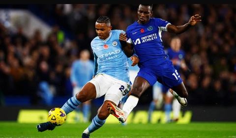 Thế trái ngược của Chelsea và Man City - Ảnh 1. Thế trái ngược của Chelsea và Man City - Ảnh 1.