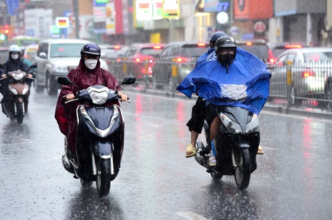 Thời tiết hôm nay 19-8: Bắc Bộ mưa rào đến mưa to; Trung Bộ, Nam Bộ nắng nóng- Ảnh 1. Thời tiết hôm nay 19-8: Bắc Bộ mưa rào đến mưa to; Trung Bộ, Nam Bộ nắng nóng- Ảnh 1.