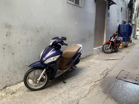 Tưởng mất xe, nam sinh ‘mừng rớt nước mắt’ khi biết công an phường đã giữ giùm - Ảnh 1.