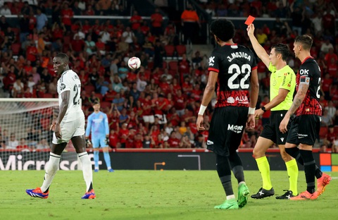 Mbappe tịt ngòi, Real Madrid bị cầm hòa ngày ra quân La Liga- Ảnh 4. Mbappe tịt ngòi, Real Madrid bị cầm hòa ngày ra quân La Liga - Ảnh 4.