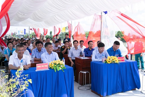 Phân Bón Cà Mau tài trợ công trình cầu Miễu Bà tại Đồng Tháp - Ảnh 1. Phân Bón Cà Mau tài trợ công trình cầu Miễu Bà tại Đồng Tháp - Ảnh 1.