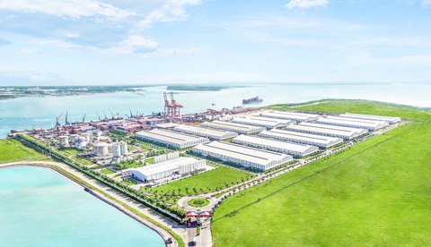 THILOGI nâng cấp chuỗi dịch vụ logistics trọn gói- Ảnh 1. Cảng Chu Lai - cửa ngõ giao thương hàng hóa quốc tế với hệ thống kho bãi hơn 300.000 m²