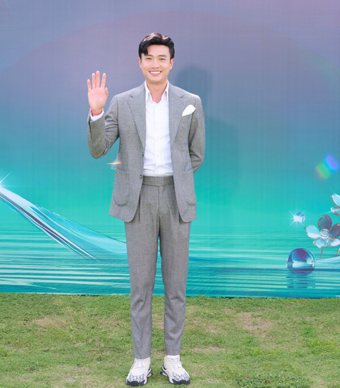 Diễn viên Quốc Trường Mỹ nhân đua nhau khoe sắc trên thảm đỏ công bố vương miện Miss Grand Vietnam 2024- Ảnh 11.