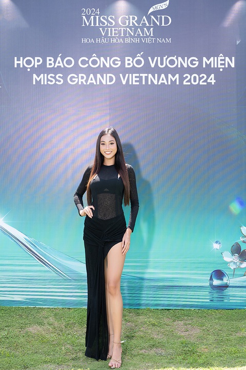 Mỹ nhân đua nhau khoe sắc trên thảm đỏ công bố vương miện Miss Grand Vietnam 2024- Ảnh 4. Mỹ nhân đua nhau khoe sắc trên thảm đỏ công bố vương miện Miss Grand Vietnam 2024- Ảnh 4.