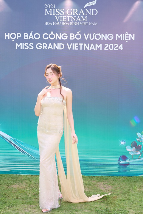 Mỹ nhân đua nhau khoe sắc trên thảm đỏ công bố vương miện Miss Grand Vietnam 2024- Ảnh 3. Mỹ nhân đua nhau khoe sắc trên thảm đỏ công bố vương miện Miss Grand Vietnam 2024- Ảnh 3.