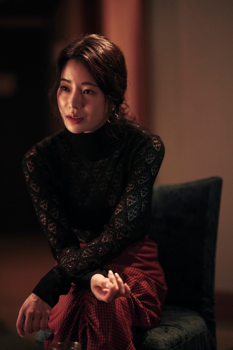 Lim Ji Yeon tỏ lòng cảm kích Song Hye Kyo- Ảnh 1. Lim Ji Yeon tỏ lòng cảm kích Song Hye Kyo- Ảnh 1.