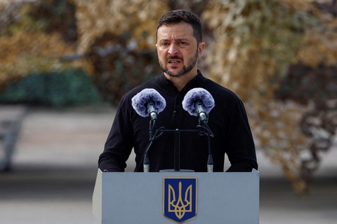 Thông điệp Quốc khánh của ông Zelensky: 'Đem chiến tranh trở lại Nga'- Ảnh 3. Thông điệp Quốc khánh của ông Zelensky: 'Đem chiến tranh trở lại Nga'- Ảnh 3.