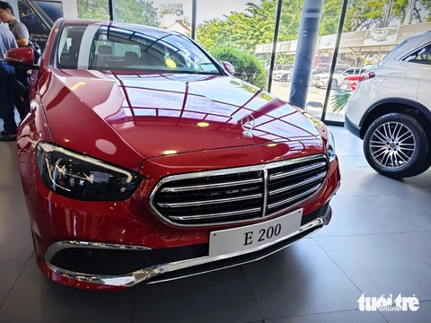 Cuộc đua giành thị phần xe sang của Mercedes-Benz, BMW, Audi, Volvo ở Việt Nam- Ảnh 2. Cuộc đua giành thị phần xe sang của Mercedes-Benz, BMW, Audi, Volvo ở Việt Nam - Ảnh 2.