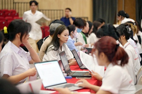 Mong chờ chương trình cho sinh viên vay vốn - Ảnh 1. Mong chờ chương trình cho sinh viên vay vốn - Ảnh 1.