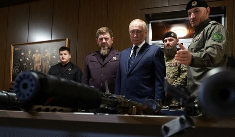 Lãnh đạo Chechnya tự nhận là 'lính quèn tận trung' của ông Putin- Ảnh 1. Lãnh đạo Chechnya tự nhận là 'lính quèn tận trung' của ông Putin- Ảnh 1.