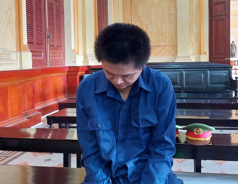 Do ghen tuông, đâm chết vợ với 15 nhát dao, lãnh án chung thân- Ảnh 1. Do ghen tuông, đâm chết vợ với 15 nhát dao, lãnh án chung thân- Ảnh 1.