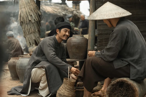 Hai 'nàng thơ' mới của đạo diễn Victor Vũ - Ảnh 2. Victor Vũ trình làng hai 'nàng thơ' mới - Ảnh 2.