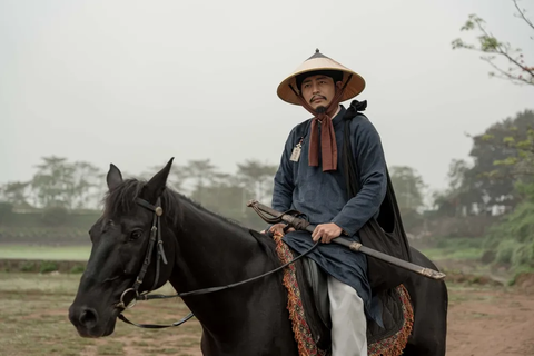 Hai 'nàng thơ' mới của đạo diễn Victor Vũ - Ảnh 3. Victor Vũ trình làng hai 'nàng thơ' mới - Ảnh 3.