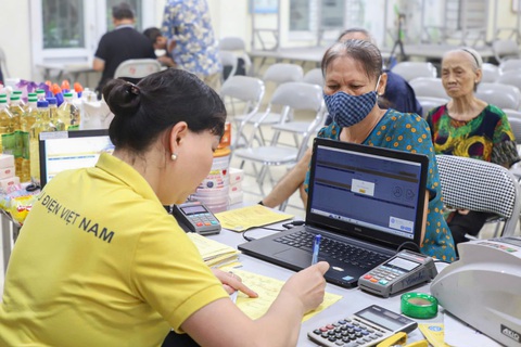 Tại sao không trả lương hưu trước nghỉ lễ Quốc khánh 2-9?- Ảnh 1. Tại sao không trả lương hưu trước nghỉ lễ Quốc khánh 2-9? - Ảnh 1.