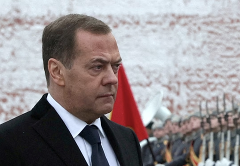 Ông Medvedev: Nga không đàm phán cho tới khi hủy diệt Ukraine- Ảnh 1. Ông Medvedev: Nga không đàm phán cho tới khi hủy diệt Ukraine- Ảnh 1.