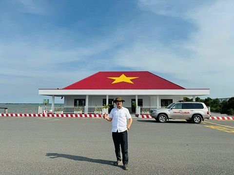 Ông Võ Quốc Thắng: 'Đường chạy trên cầu cảng sẽ là một trải nghiệm rất thú vị!'- Ảnh 1. Ông Võ Quốc Thắng: 'Đường chạy trên cầu cảng sẽ là một trải nghiệm rất thú vị!'- Ảnh 1.