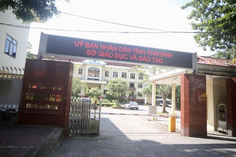 Bất thường điểm thi lớp 10 ở Thái Bình: Tiếp tục đình chỉ giám đốc Sở Giáo dục và Đào tạo- Ảnh 1. Bất thường điểm thi lớp 10 ở Thái Bình: Tiếp tục đình chỉ giám đốc Sở Giáo dục và Đào tạo - Ảnh 1.