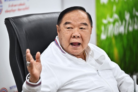 Nghị sĩ quyền lực của Thái Lan bị điều tra vì đánh nữ nhà báo- Ảnh 1. Nghị sĩ quyền lực của Thái Lan bị điều tra vì đánh nữ nhà báo- Ảnh 1.
