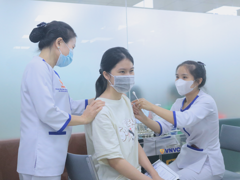 Bệnh bạch hầu diễn tiến khó lường, làm gì phòng tránh? - Ảnh 1. Bệnh bạch hầu diễn tiến khó lường, làm gì phòng tránh? - Ảnh 1.